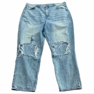 AMERICAN EAGLE Medium DENIM Blue MOM Distressed JEANS 20